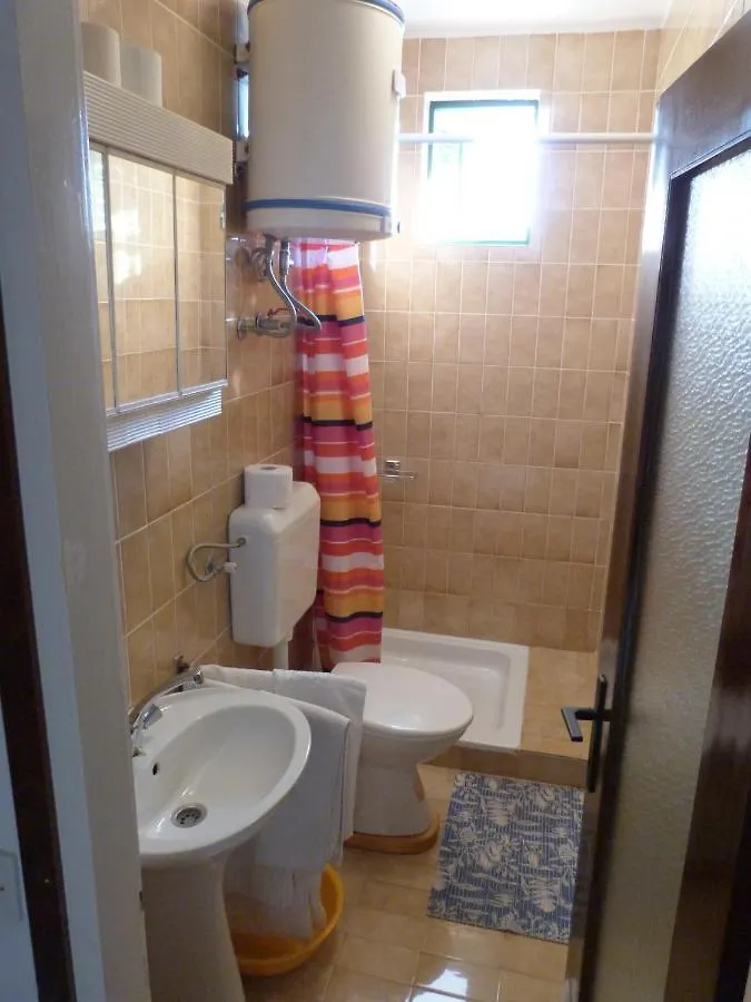 Apartments With A Parking Space Palit, Rab - 14996  Palit