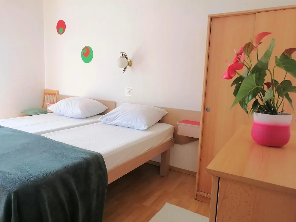 Apartments With A Parking Space Palit, Rab - 14996  Palit